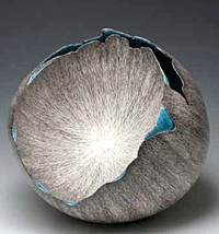 Ceramics piece by Fujioka Shuhel