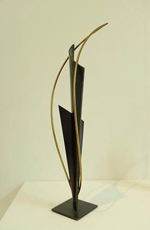 Twisted bronze maquette 